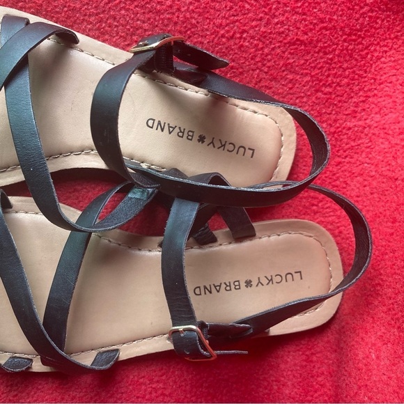 LUCKY BRAND Sz 9 Strappy Leather Buckle Closure Made in  Brazil Sandals - Picture 10 of 11